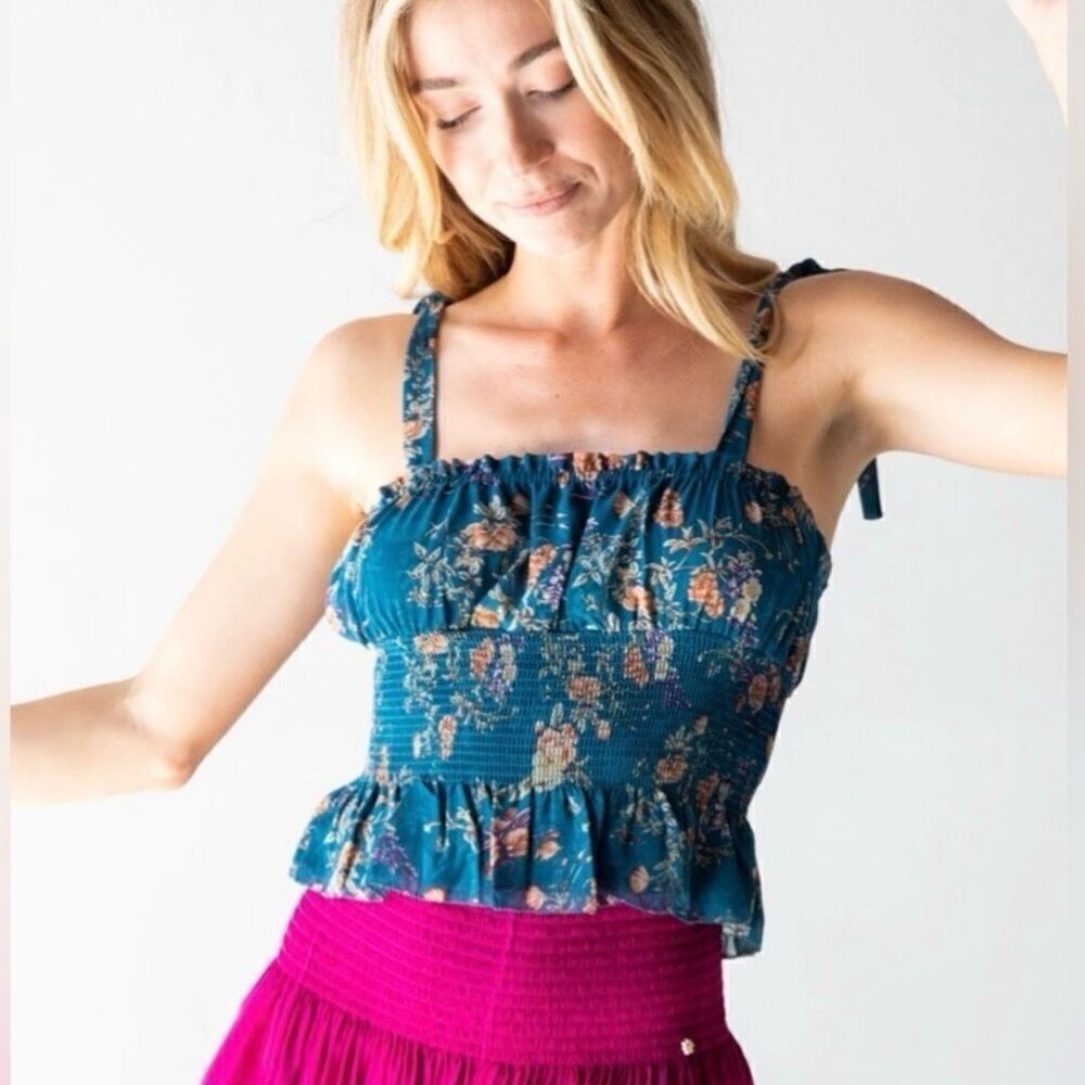 Natural Life Eloise Top Size Small Boho Elastic Smocked Ribbon Tie Straps